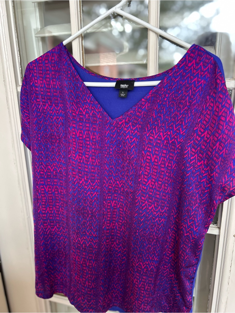 Mossimo Supply Co. V-Neck Short Sleeve Top in Purple and Pink